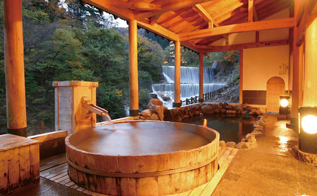 水織音の宿　山水荘