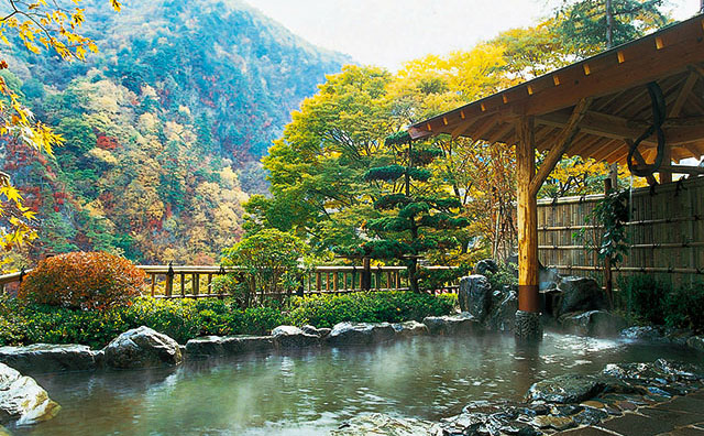 吟松亭あわしま