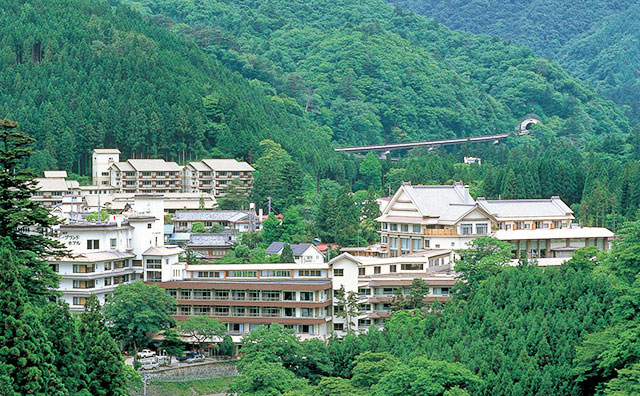 四万グランドホテル