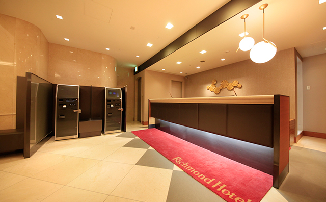 リッチモンドホテル東京目白　フロント