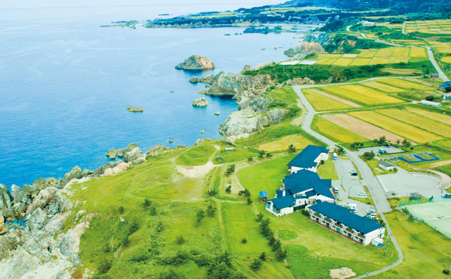 ホテルファミリーオ佐渡相川