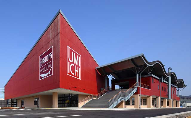 気仙沼海の市 外観