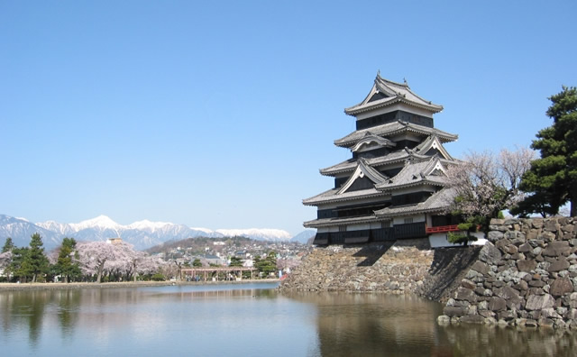 松本城