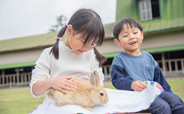 那須千本松牧場　どうぶつふれあい広場