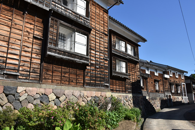 土蔵群蔵回廊(今町通り)