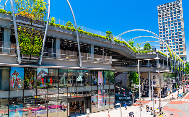 MIYASHITA PARK（ミヤシタパーク）