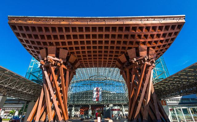 金沢駅