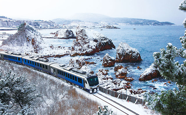 五能線 冬の絶景