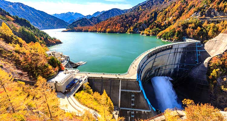 立山黒部アルペンルートの秋の絶景紅葉スポット6ヵ所を紹介！