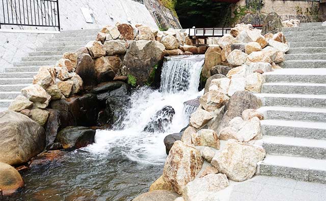 有馬川親水公園