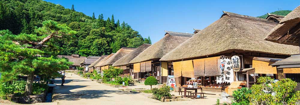 人気観光スポット大内宿を訪れよう！江戸時代の街並みをそのまま体感