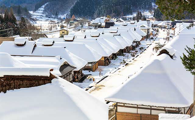 【冬旅行】温泉以外の楽しみは？絶景・グルメ・ウィンタースポーツのおすすめスポット