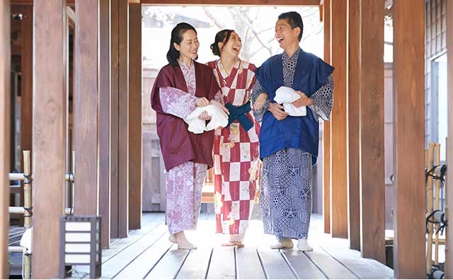 【男女別】温泉旅行に必須の持ち物