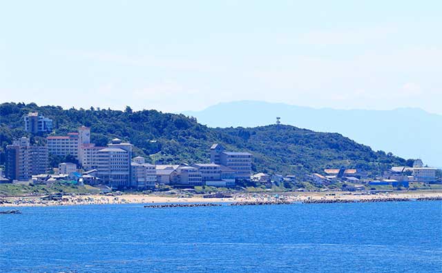 瀬波温泉