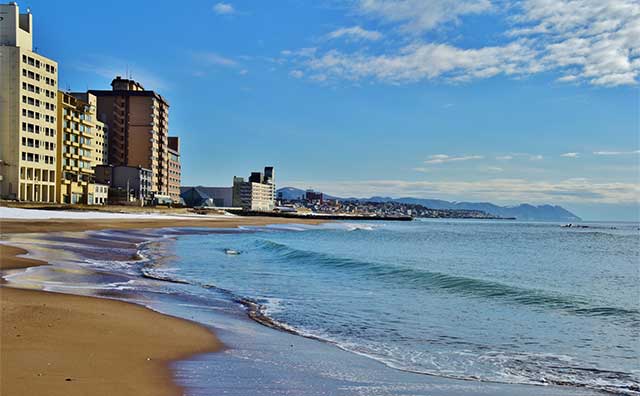 「函館の奥座敷」湯の川温泉を観光！歴史感じる街並みを散策しよう