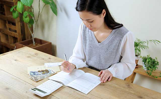 ライブ遠征費用を節約する4つのコツ
