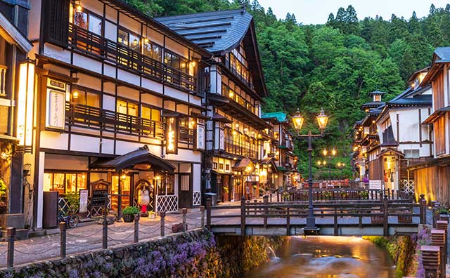 東北の温泉巡り！秘湯から歴史情緒ある温泉郷まで18選を紹介