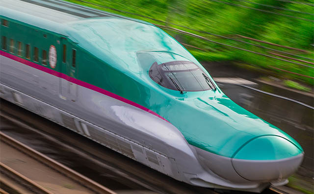 東北新幹線E5系