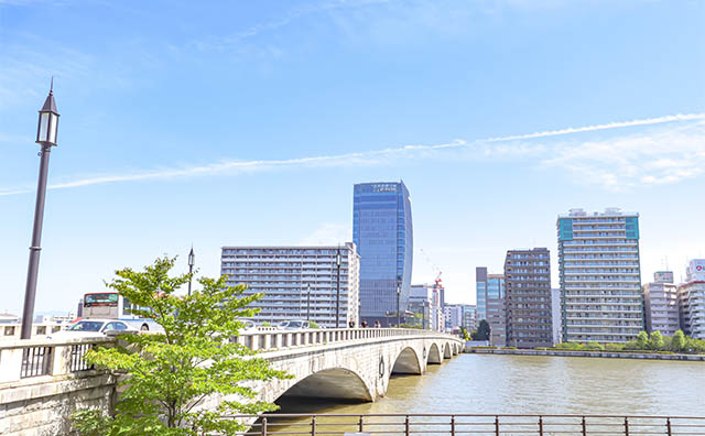 萬代橋