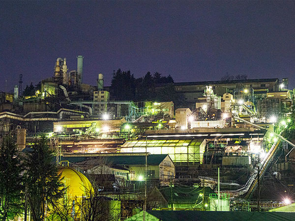 上信電鉄の沿線は見どころだらけだった。世界遺産、穴場の工場夜景も