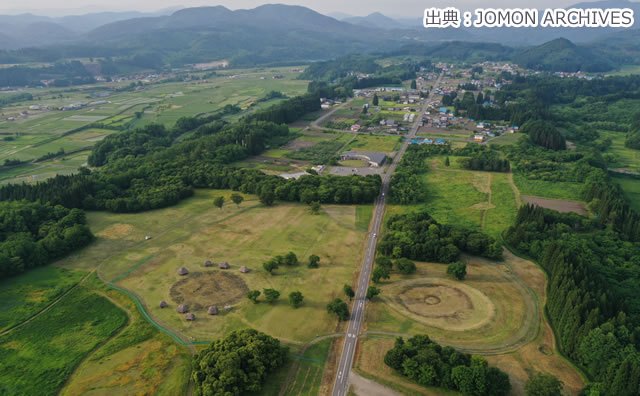 大湯環状列石 全景 / 出典:JOMON ARCHIVES